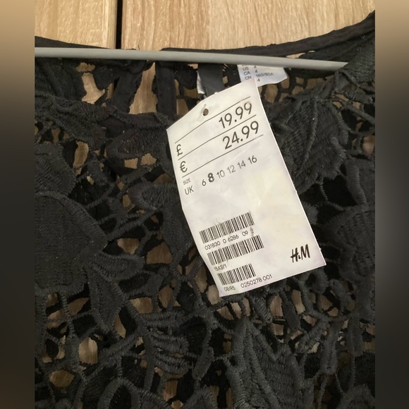 H&M brand new black lace top in size 8 - Picture 3 of 8
